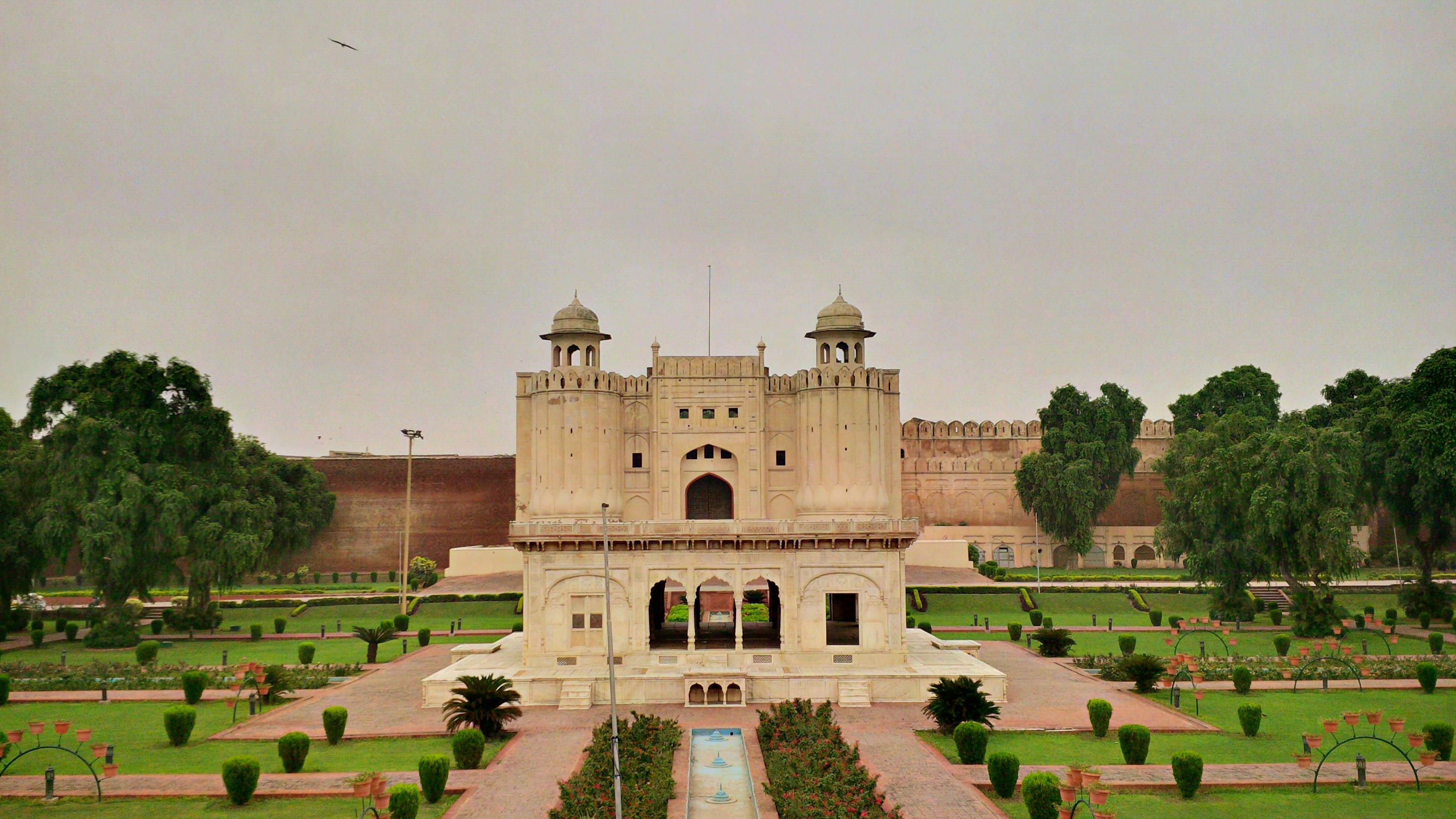 قلعہ لاہور (Lahore Fort) کا عالمگیری دروازہ — اندرون شہر لاہور، پنجاب، پاکستان